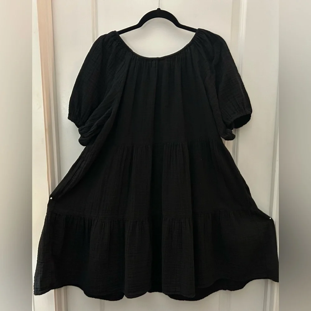Preowned•Old Navy Black Puff Sleeve Gauze Tiered Peasant Dress•Size XL•2 Pocket - Picture 4 of 9